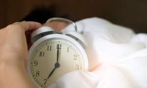 Alarm clock for sleep routine