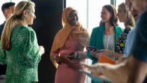 how do communities support good mental health